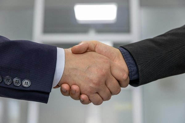 Empreinte Carbone et Technologies : Solutions Visionnaires pour un Futur Écologique et Efficace